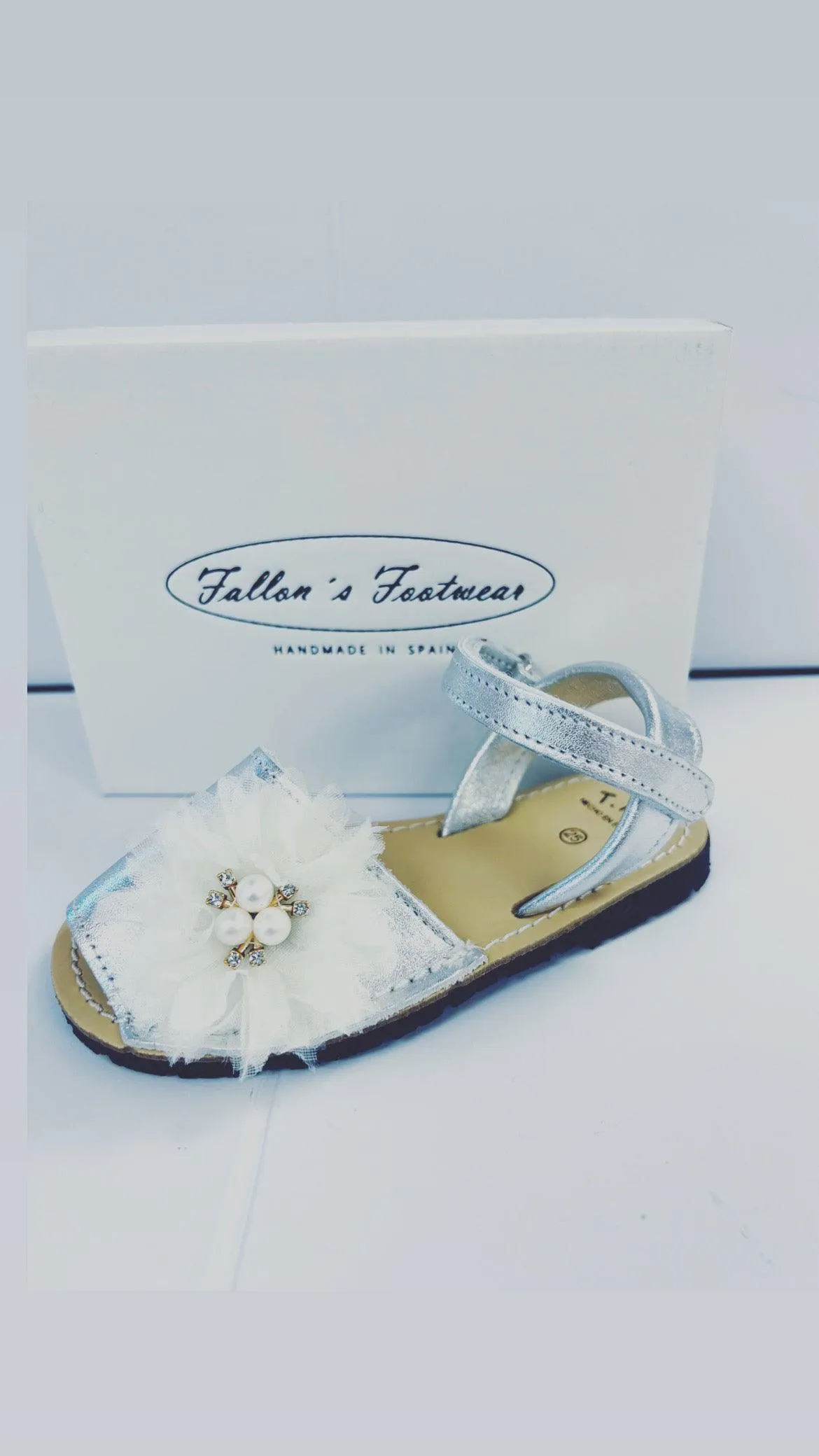 17405 Silver Pearl Sandals