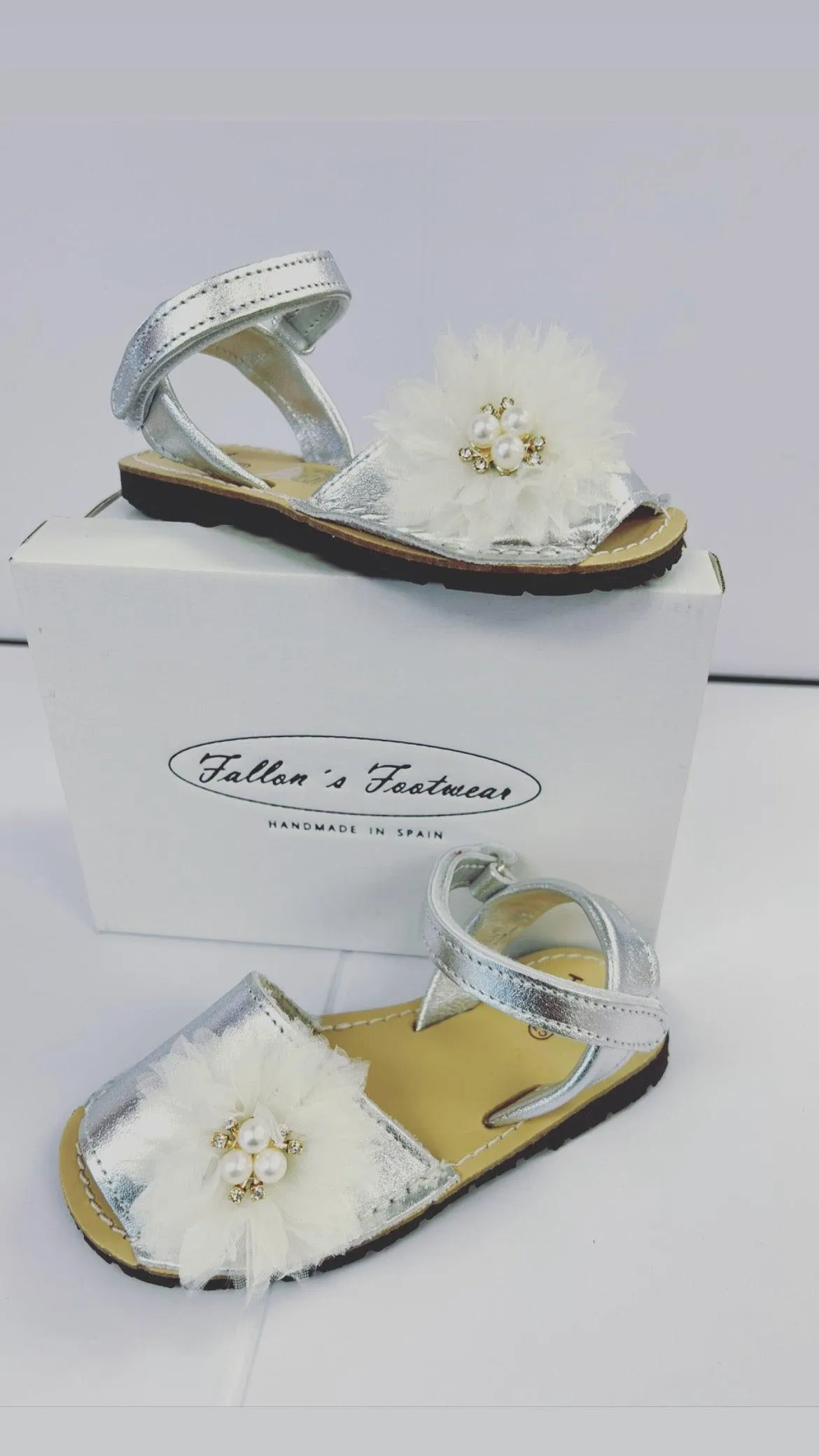 17405 Silver Pearl Sandals