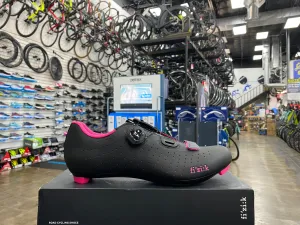 Fizik Women's Tempo Overcurve R5 Cycling Shoes (TPR5OCMI1) Black/Pink Fluo