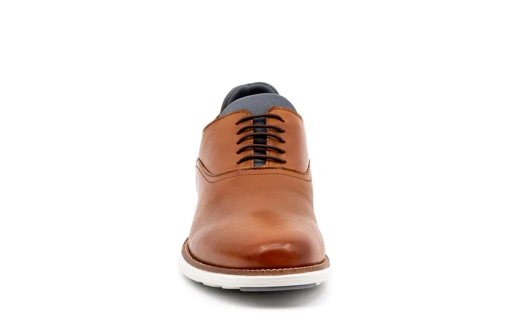 Martin Dingman Countryaire Hand Finished Saddle Leather Plain Toe - WHISKEY