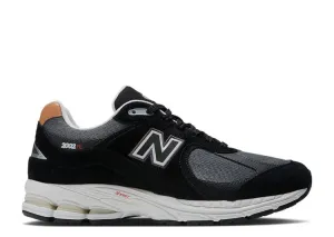 New Balance 2002R 'BLACK SEPIA' sneakers, black