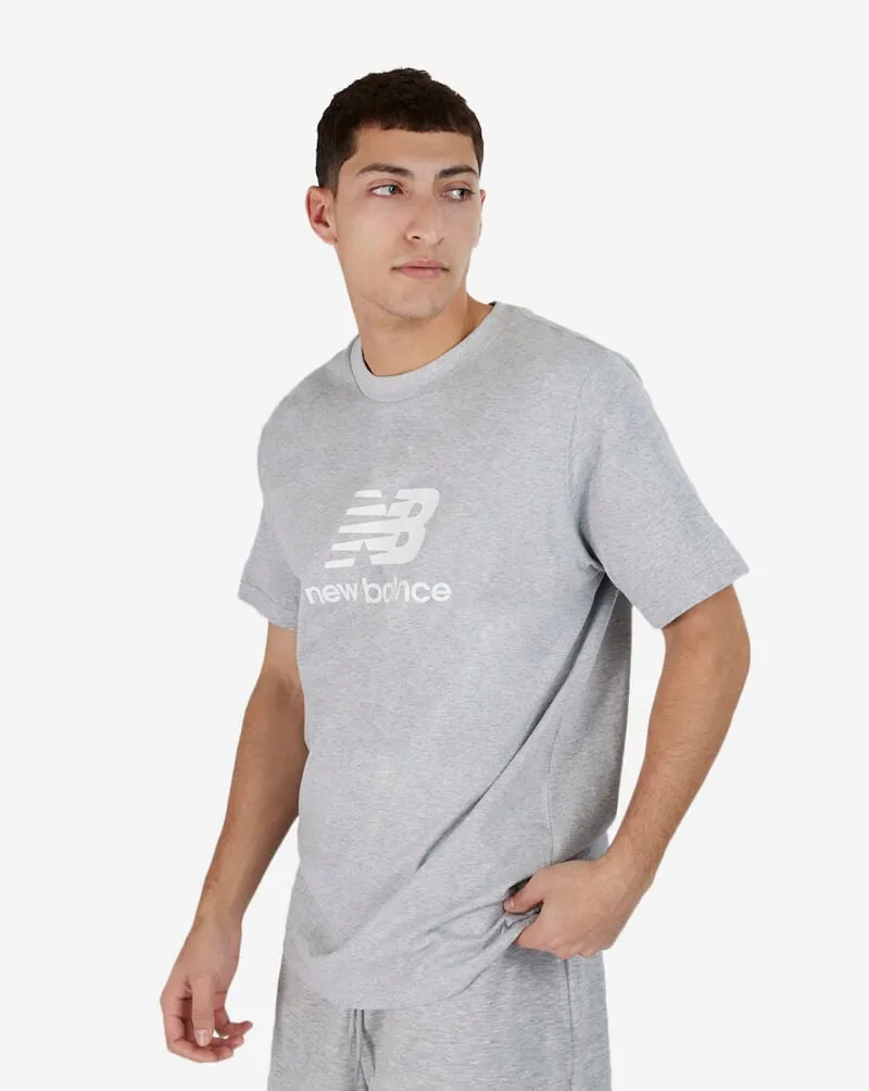 NEW BALANCE MEN'S ESSENTIAL LOGO GREY TEE