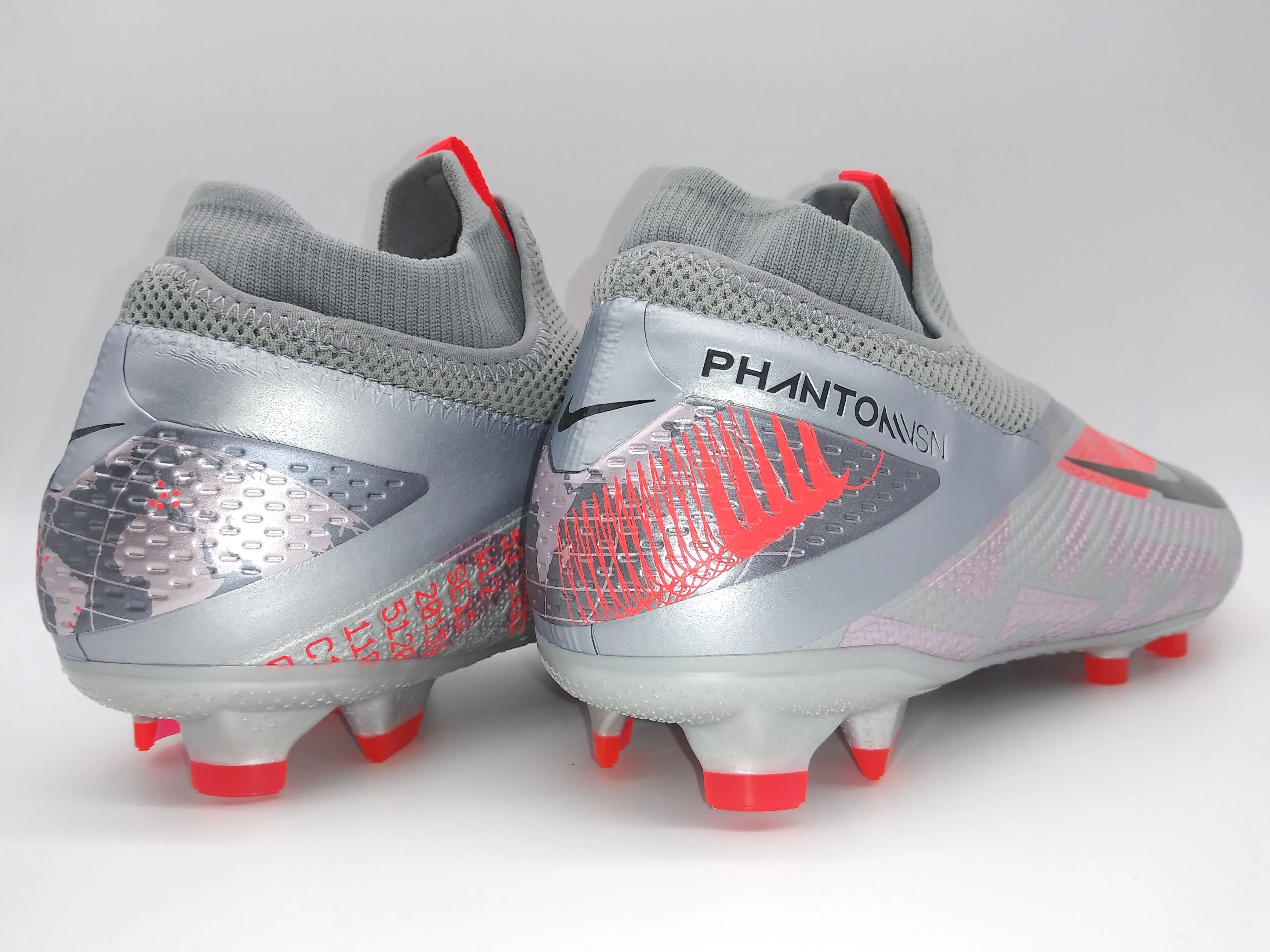 Nike Phantom VSN 2 PRO DF FG Gray Pink